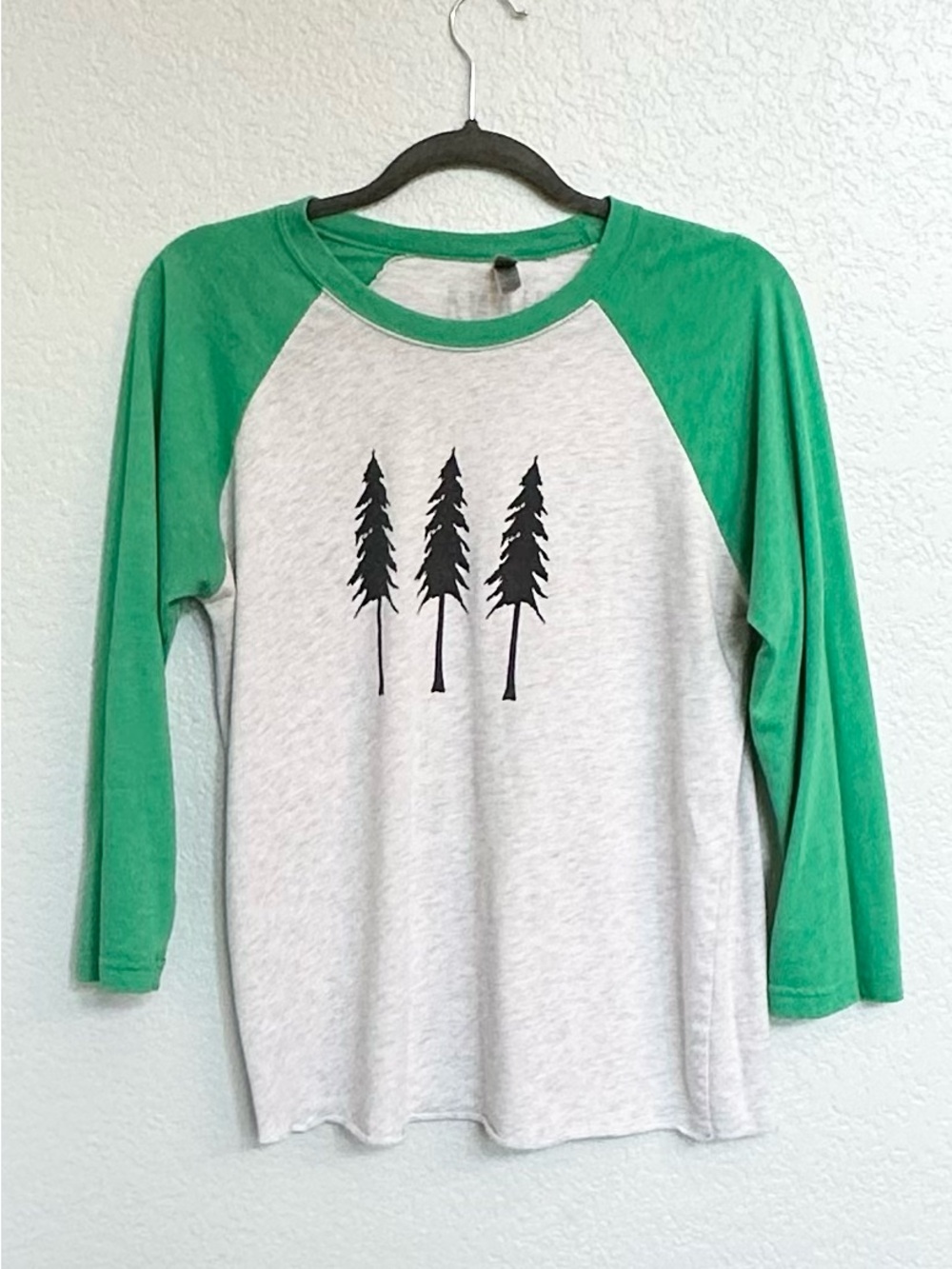 Ohana Colorado Pine Tree Raglan Shirt